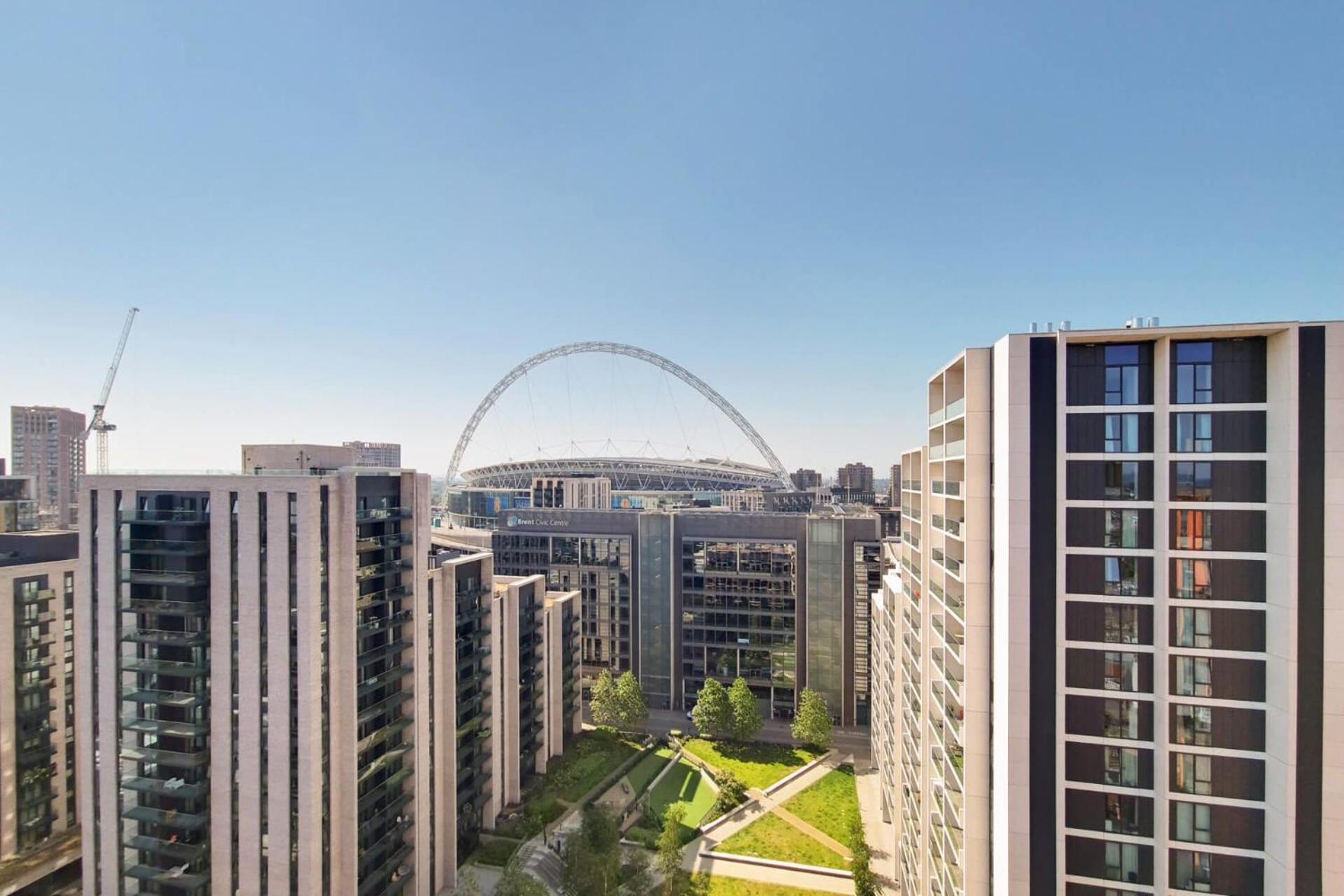 Botanical-Inspired Apartments At Repton Gardens Right In The Heart Of Wembley Park London Kültér fotó