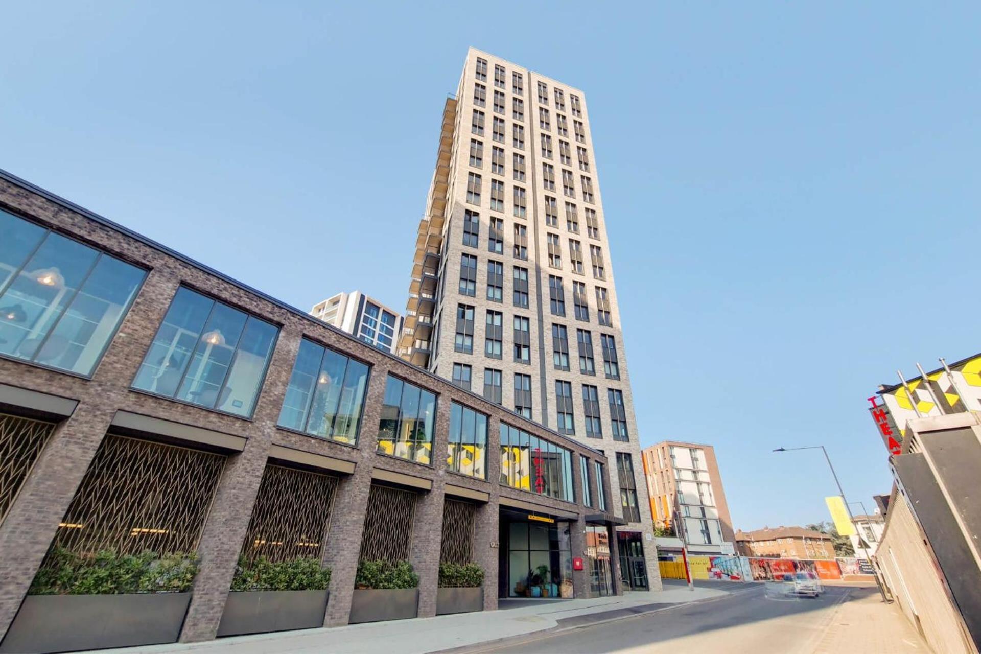Botanical-Inspired Apartments At Repton Gardens Right In The Heart Of Wembley Park London Kültér fotó