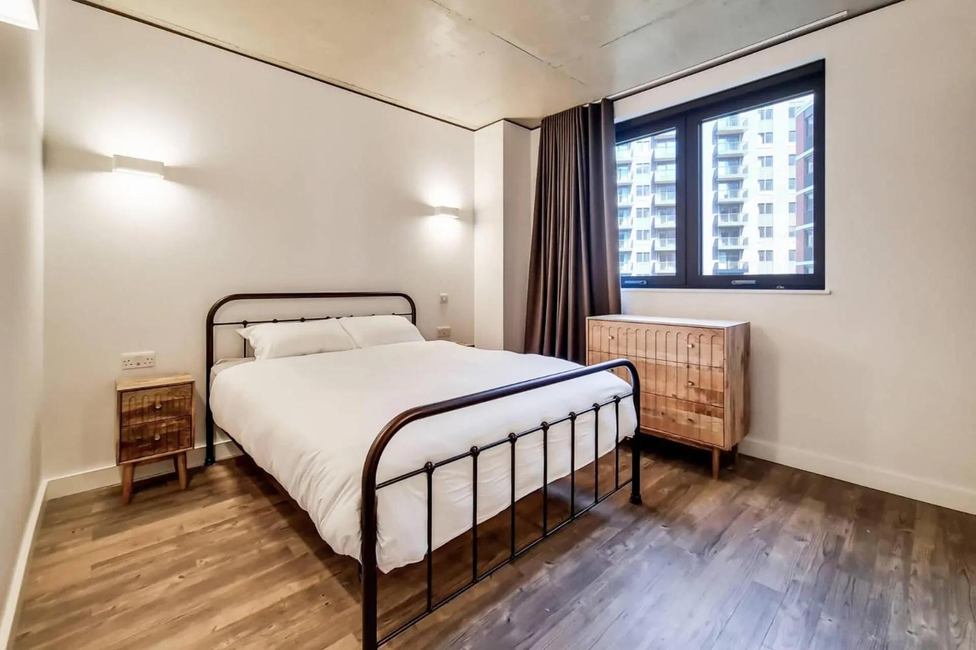 Botanical-Inspired Apartments At Repton Gardens Right In The Heart Of Wembley Park London Kültér fotó